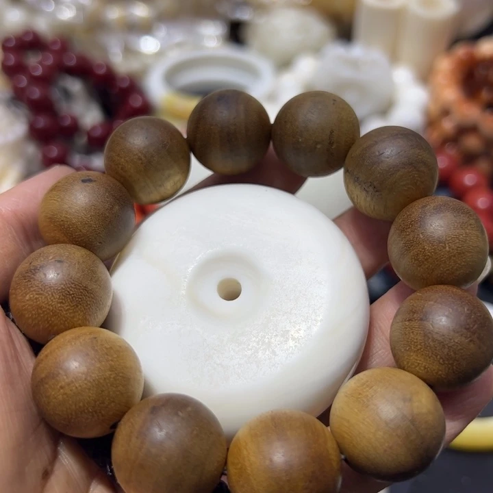 大果紫檀（缅甸花梨）超大平安扣