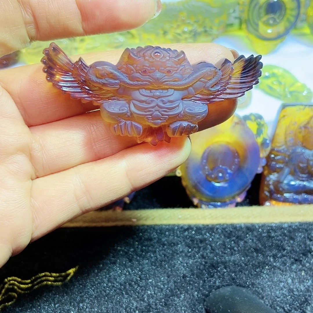 琥珀颈饰未镶嵌大展宏图