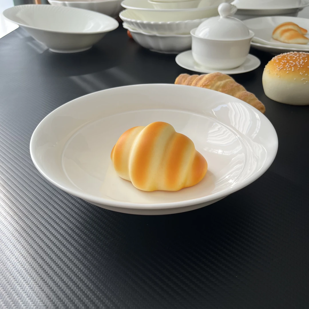 【柚一】8.5寸简约纯色圆形白瓷浮雕酒店创意圆碗家用纯白陶瓷盘子