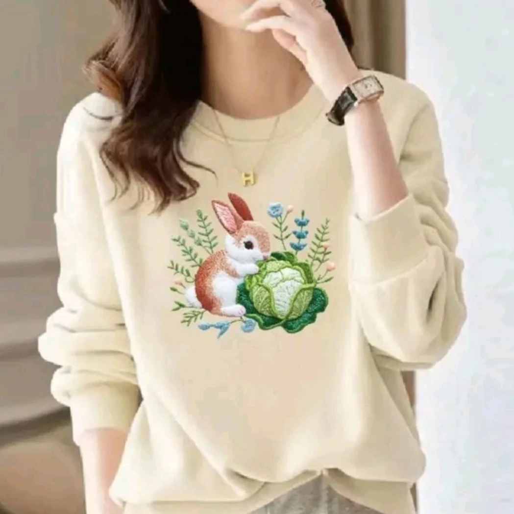 秋冬新款卫衣时尚百搭休闲圆领卫衣