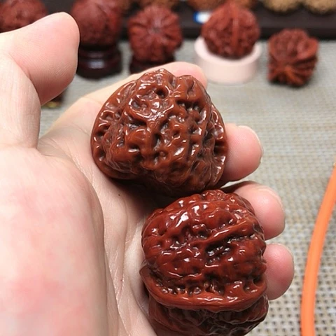 文玩核桃把件重***人