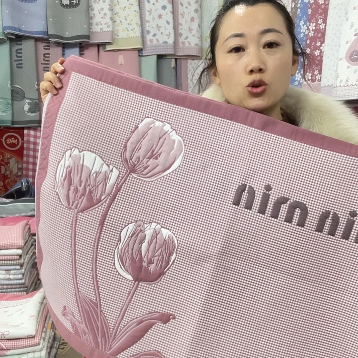 棉特价促销酒红色郁金香