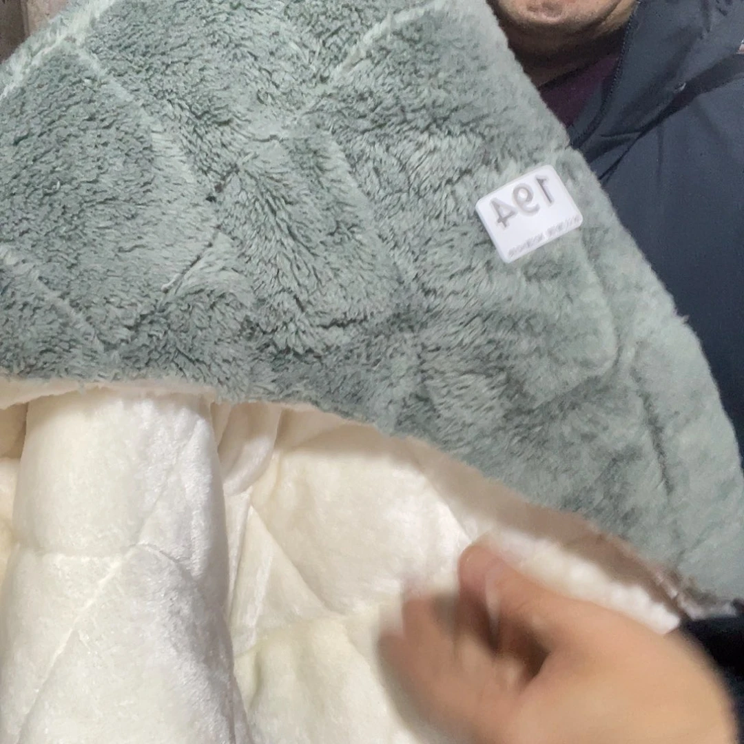化纤宽1.75米尘土脏加厚款双面毛绒绗棉1米价194