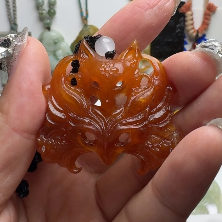 蛇纹石玉未镶嵌吊坠
