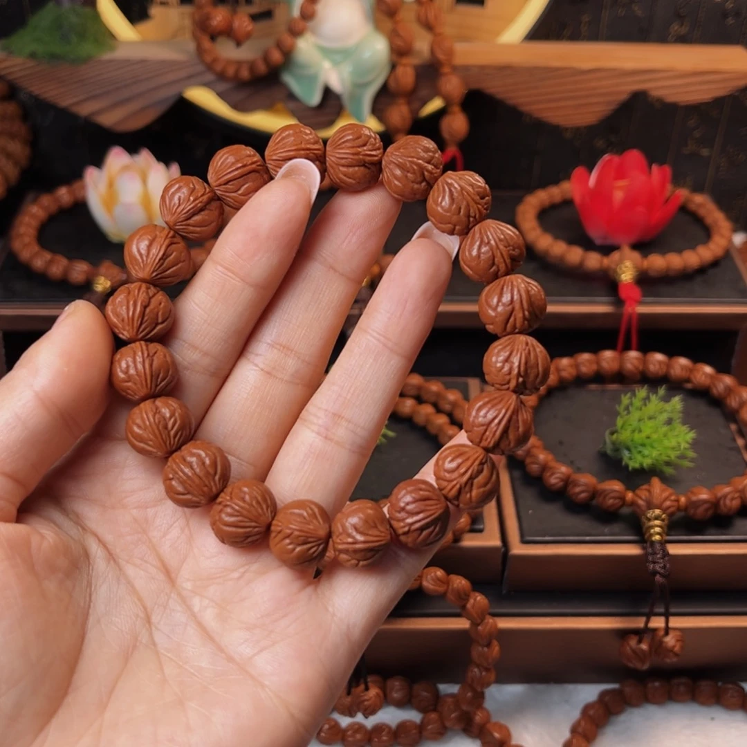 吊坠桃核14玉龙脊手串