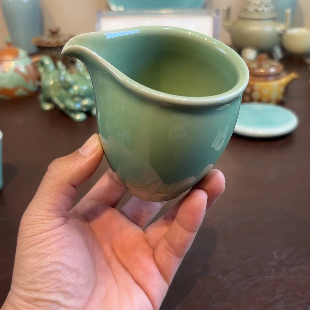 瓷片龙泉青瓷福利青瓷