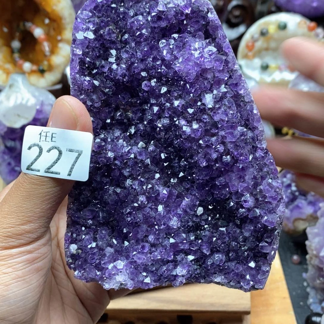 未镶嵌大型摆件（非配饰）水晶