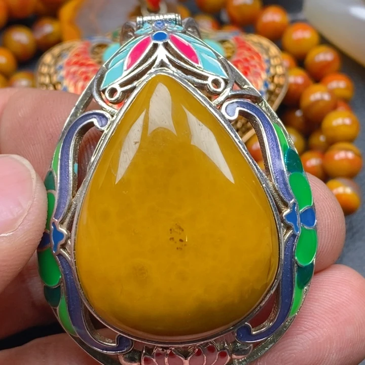 玛瑙/玉髓颈饰未镶嵌金**凰