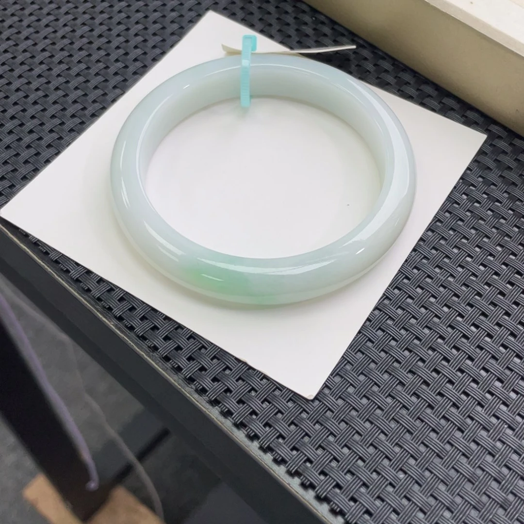 翡翠未镶嵌手镯翡翠手镯64圈