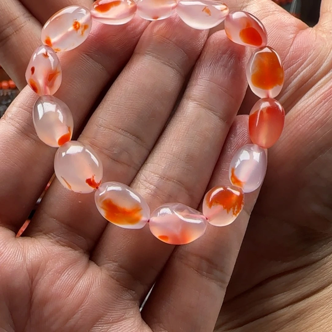 有***崖南红玛瑙随型手串未镶嵌