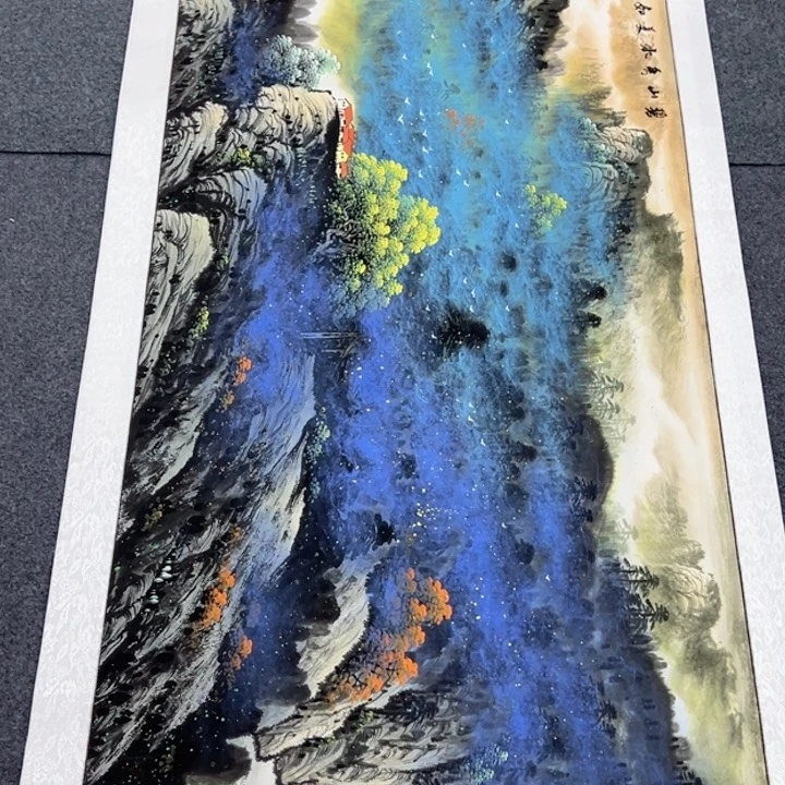竖款福利待遇也不错啊哈哈