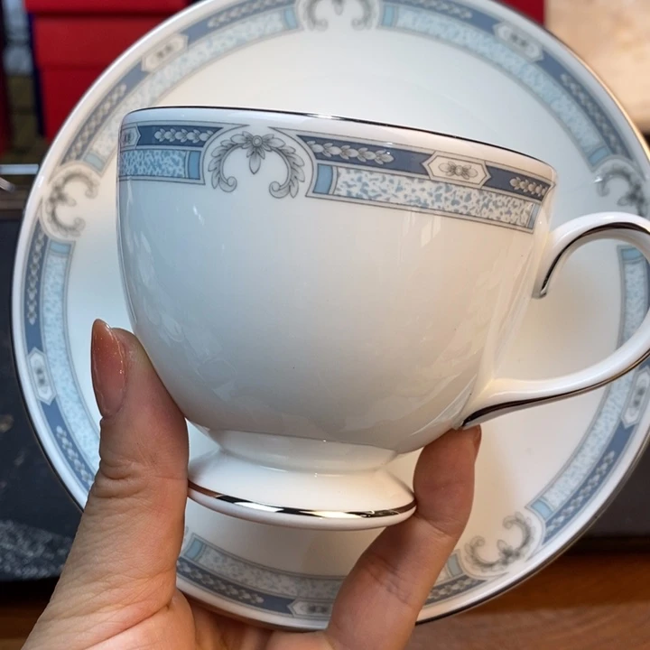 瓷器哈哈哈哈哈哈哈哈