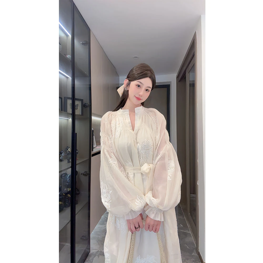 【洛凝专属】法式刺绣温柔风宽松显瘦灯笼袖气质绝美仙女长裙