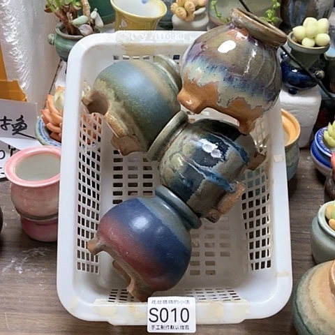 紫砂花盆肉*范010微瑕品咯口径4.5左右有缺釉