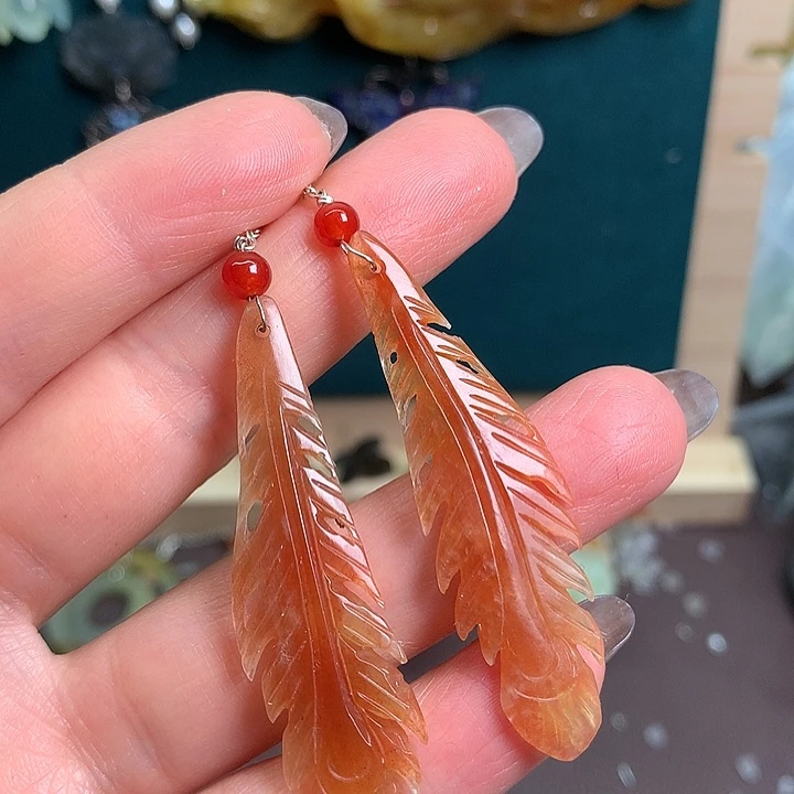 未镶嵌蛇纹石玉耳饰