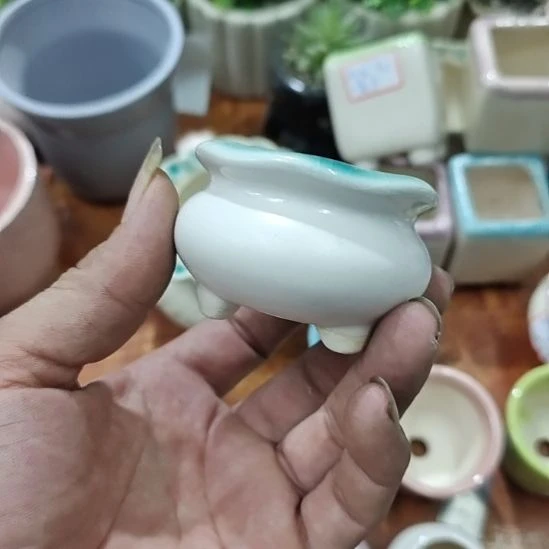 微瑕陶瓷盆满12包邮