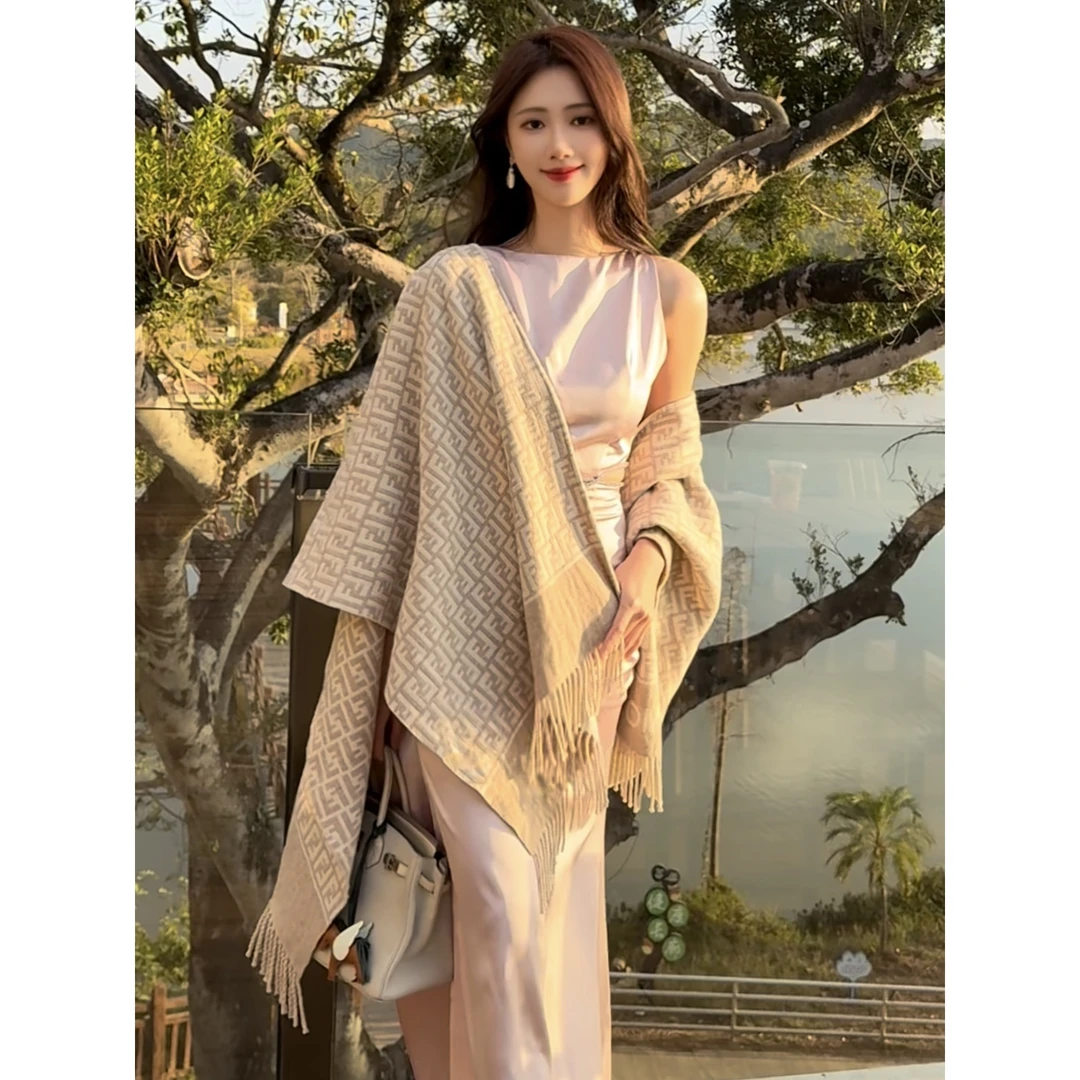 【梁千万】法式时尚气质女神高级感连衣裙-YL90005