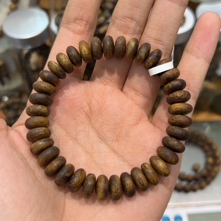 爱***木沉香碎屑沉香1.0算盘珠