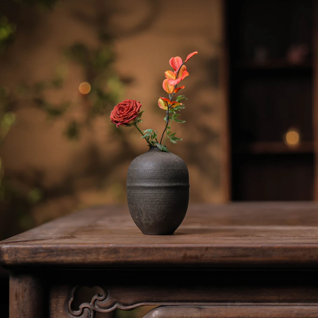 【悦生活】玄金釉-灰念-手拉纹花瓶·小款11*7.8CM（灰念0591）