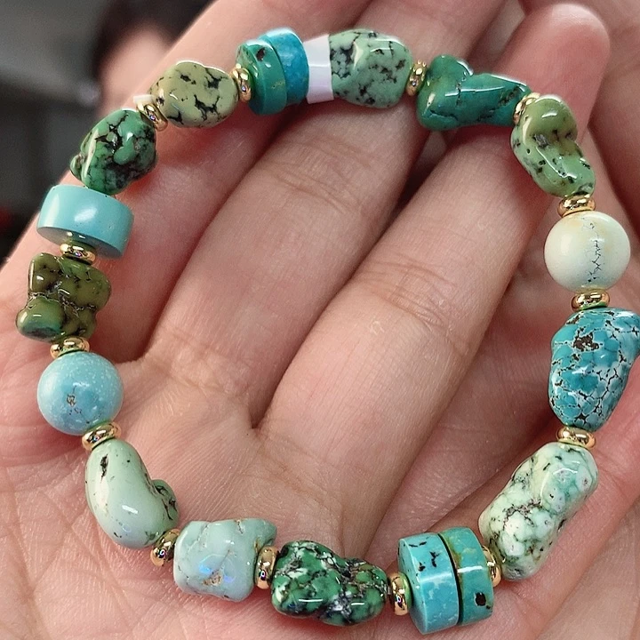 未镶嵌绿松石珠宝奇石