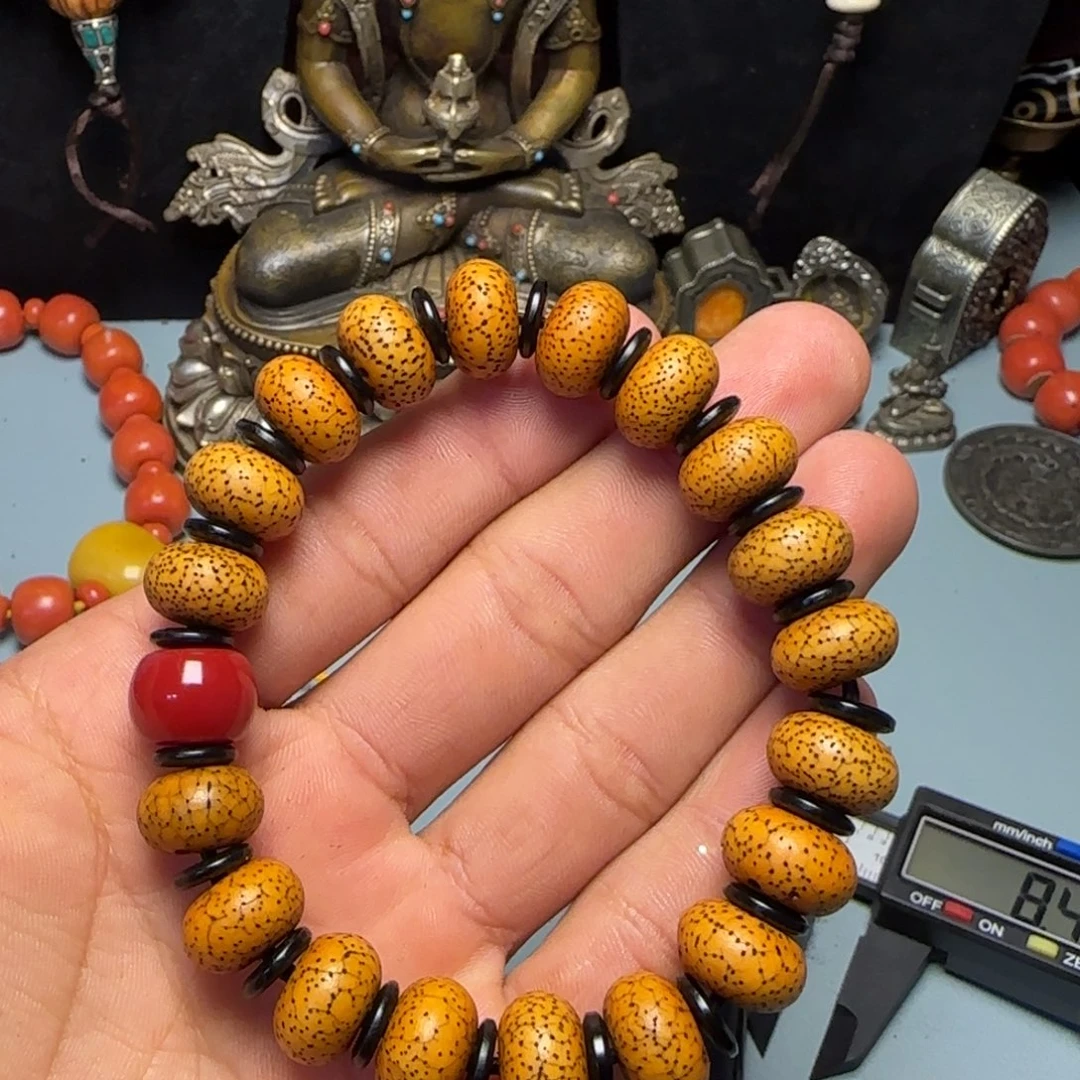 大***叔格桑工艺坊直播间