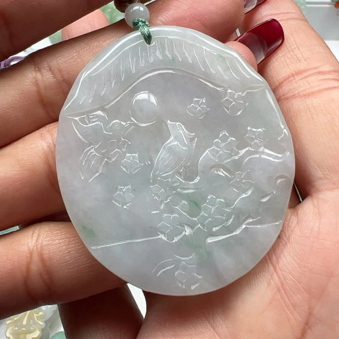 翡翠颈饰未镶嵌喜上眉梢
