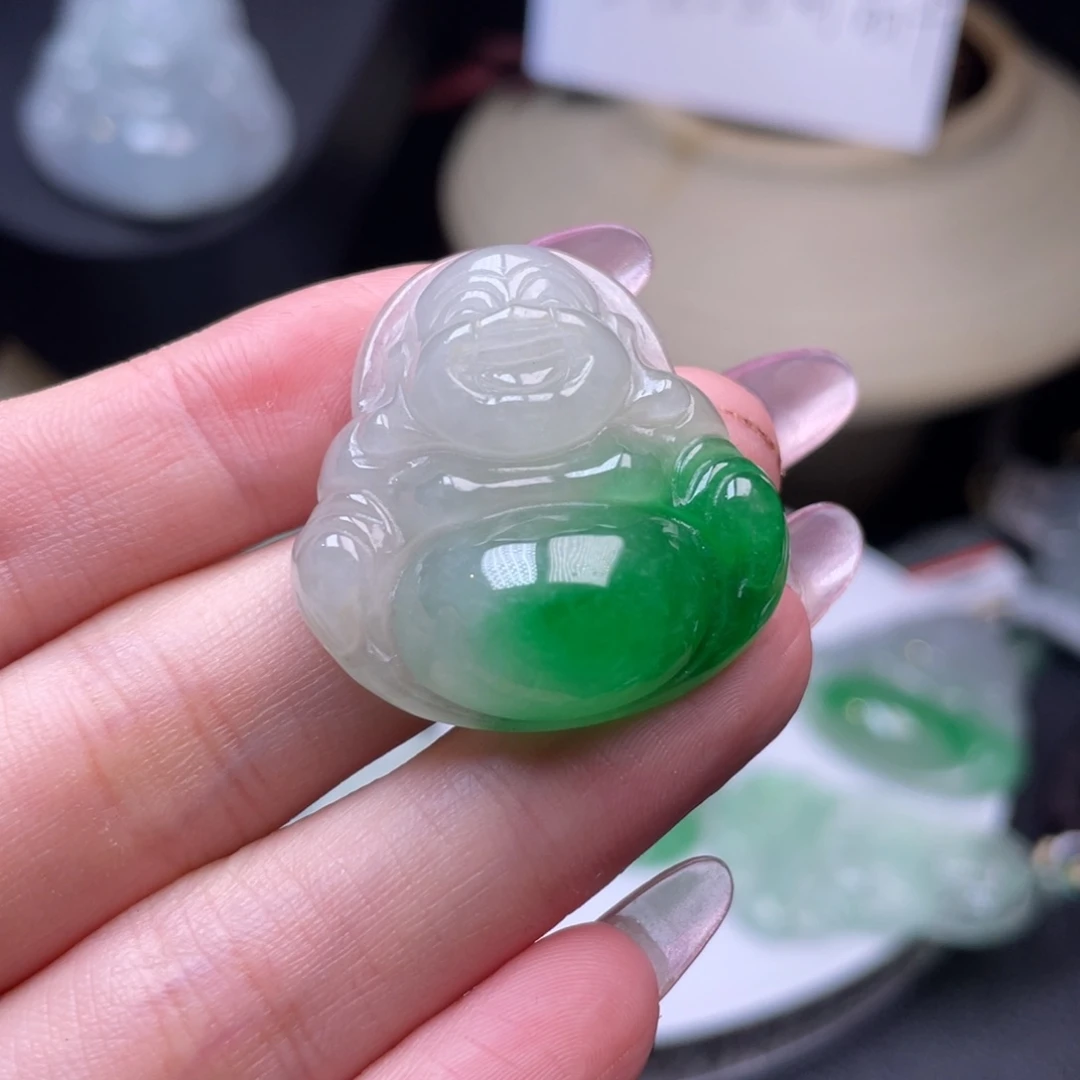 颈饰未镶嵌翡翠吊坠