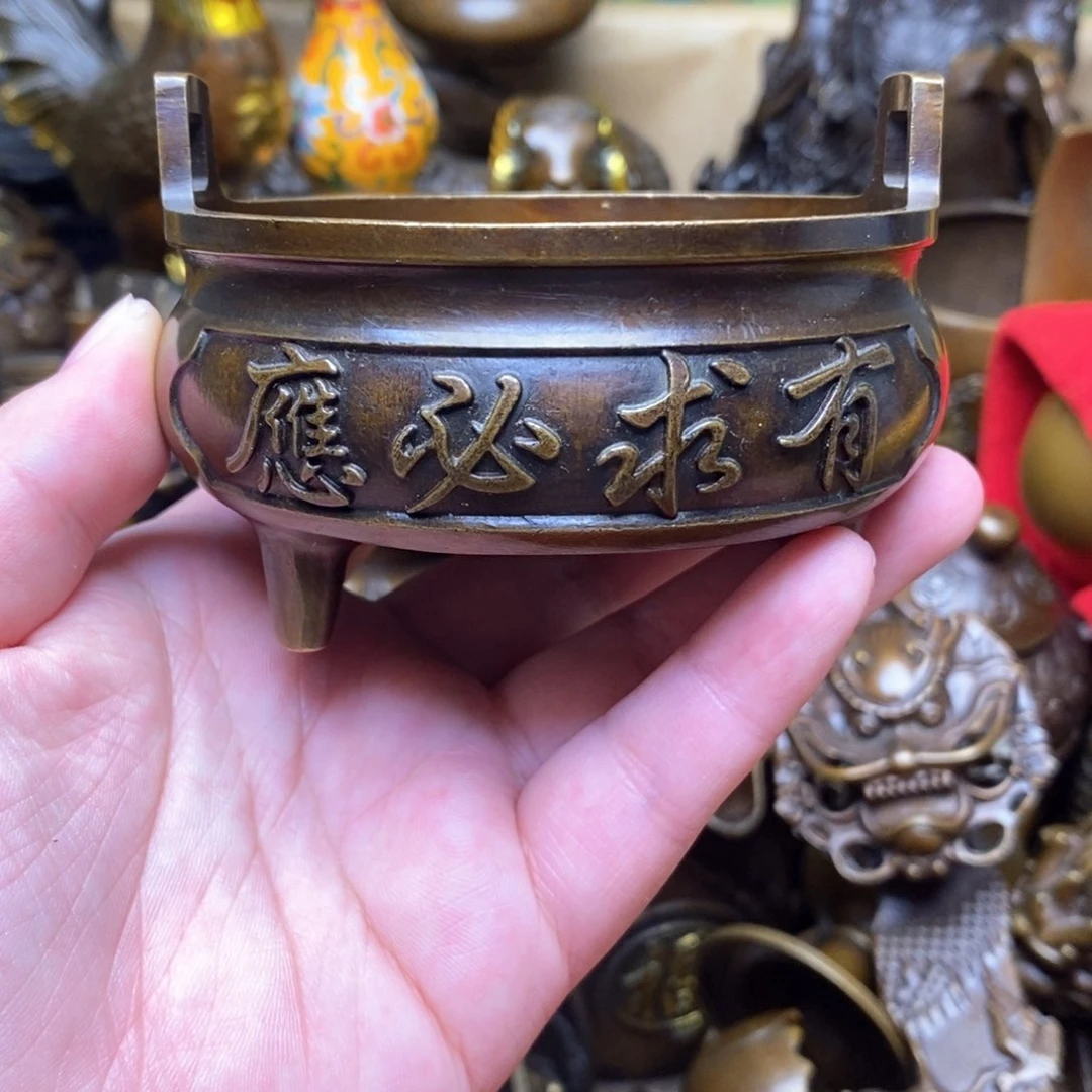 铜器摆件做工精良