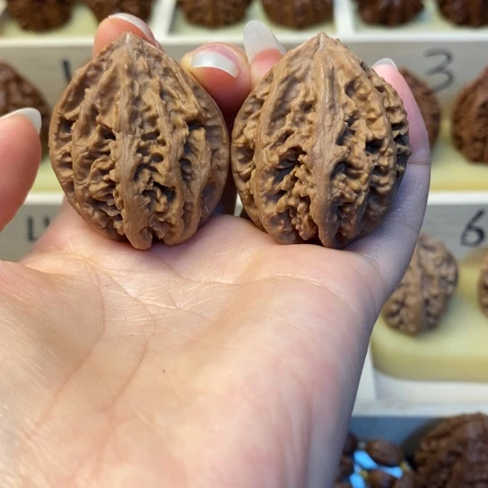 桃核把件东北秋子137