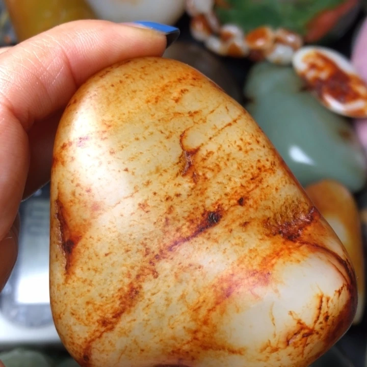 和田玉未镶嵌珠宝奇石