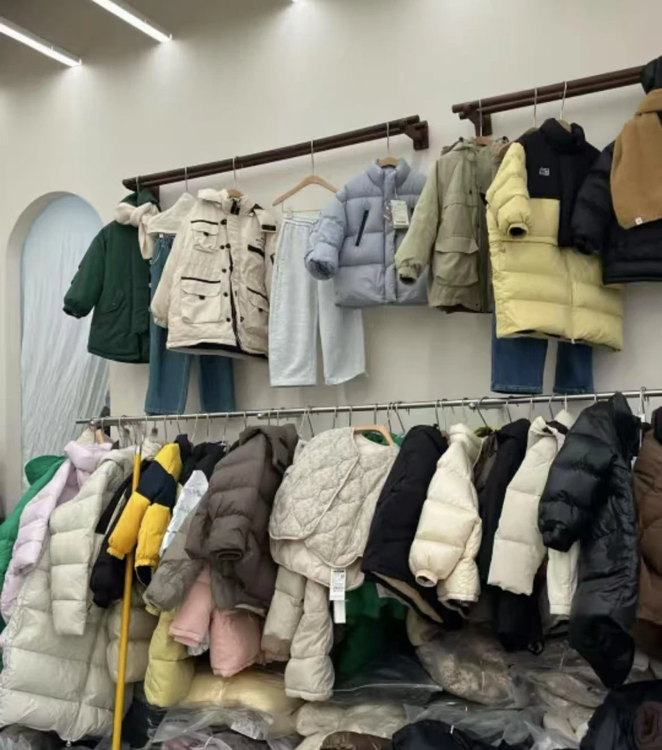 丽子家 品牌 书B福利 颜色随机 No退No换 有微瑕 介意勿拍