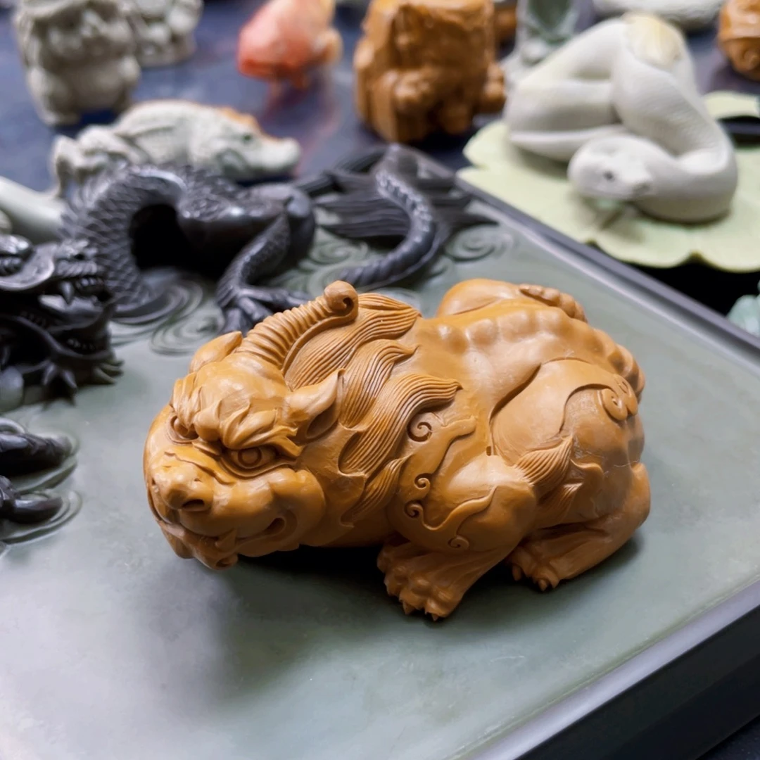 原石手工制作雕刻