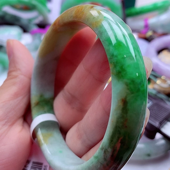 翡翠未镶嵌手镯翡翠