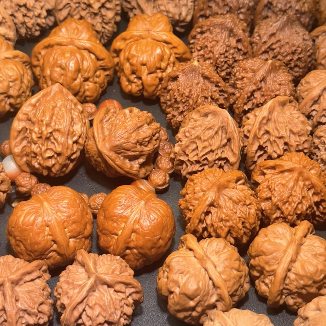 爱***桃吊坠文玩核桃43全品无修