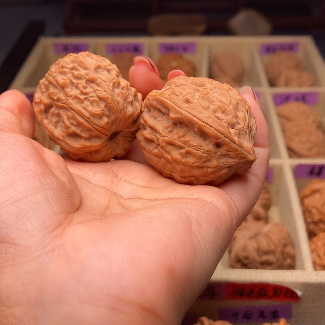 平***Q吊坠文玩核桃蛇王一抹红