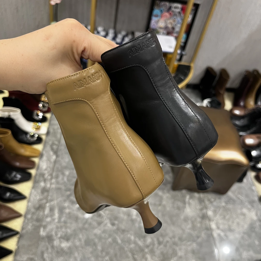 560-1拉链粗跟尖头森系侧拉链低跟短靴方头靴子欧若假日风