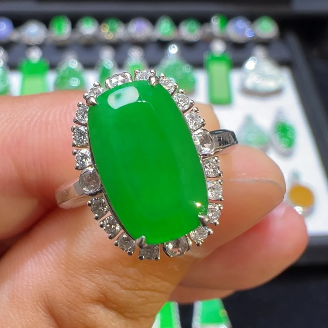 翡翠戒指18K金镶嵌收货48小时鉴赏期