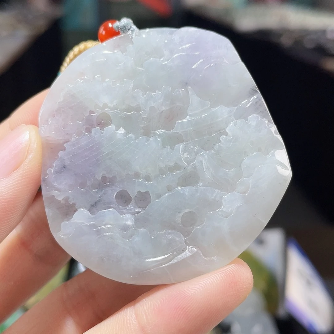 颈饰未镶嵌翡翠一个