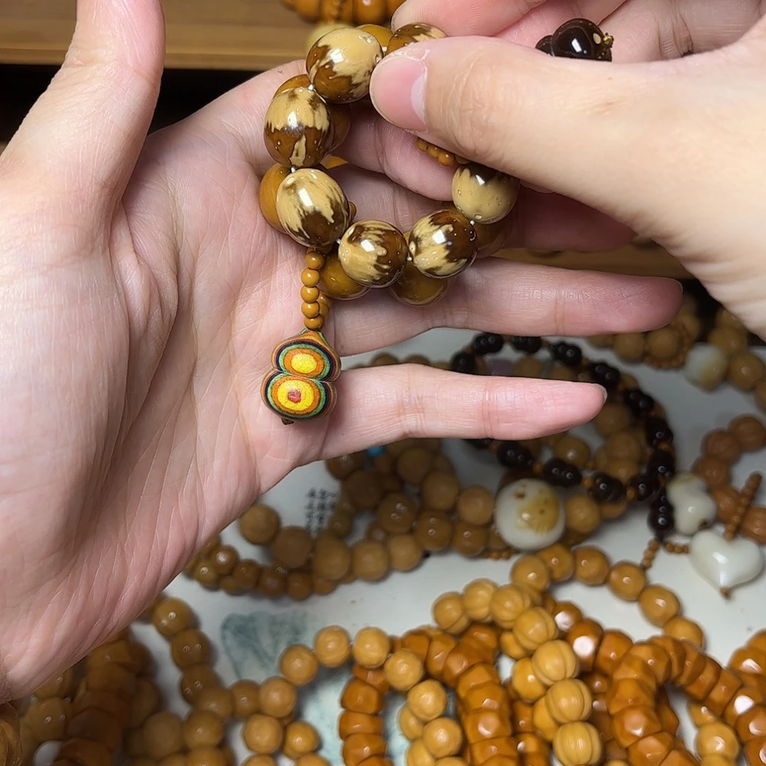 鲤***陆木质非金属天然紫金鼠