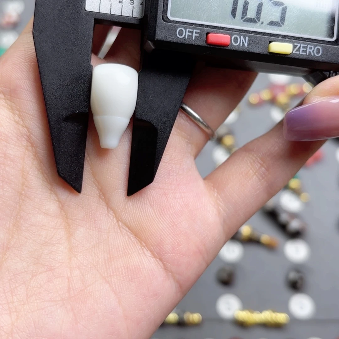 和田玉（白玉）未镶嵌珠宝奇石