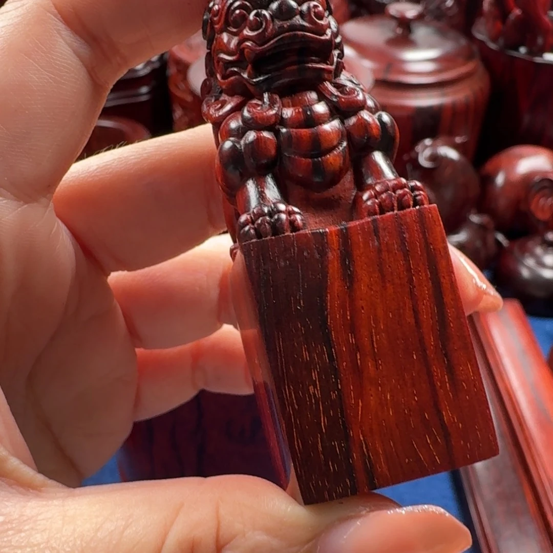 紫檀木类成套家具
