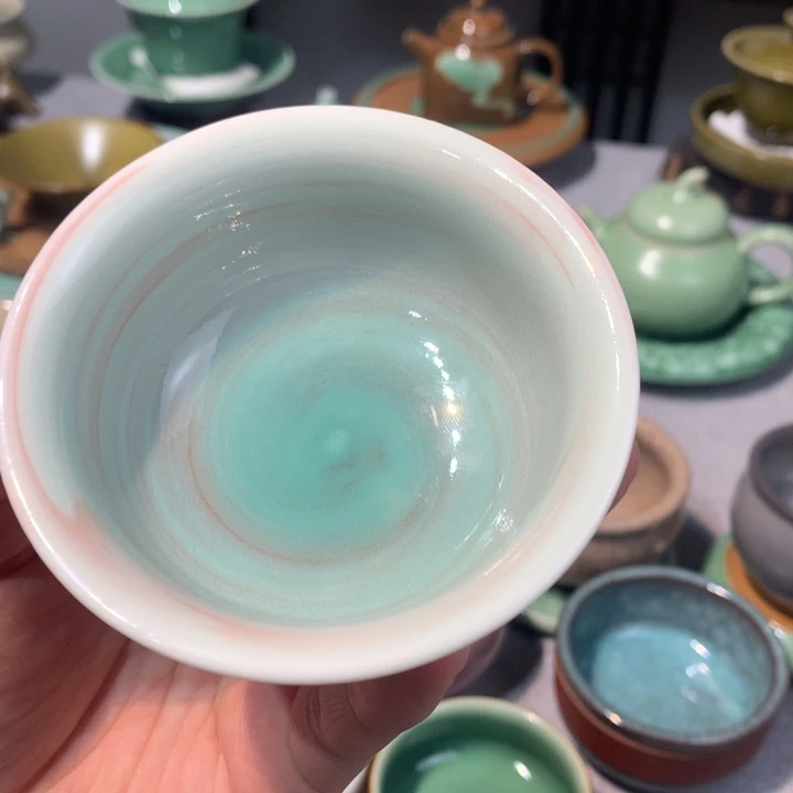 龙泉青瓷透光杯杯