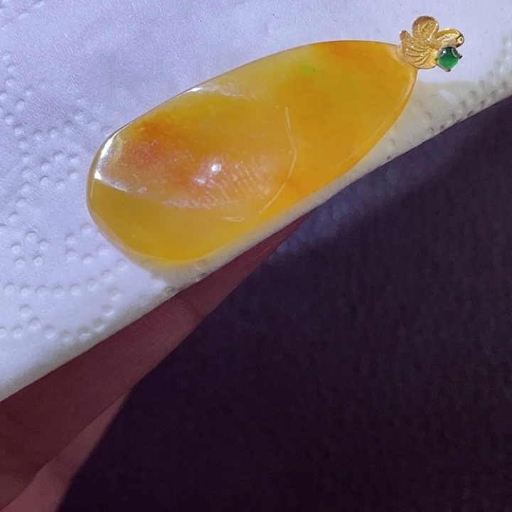 颈饰18K金镶嵌翡翠翡翠