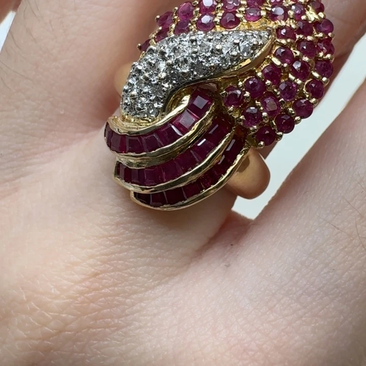 红宝石未镶嵌戒指