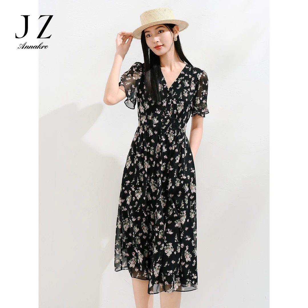 玖姿安娜蔻浪漫度假风碎花收腰开叉连衣裙女2025夏新款KWFX50036