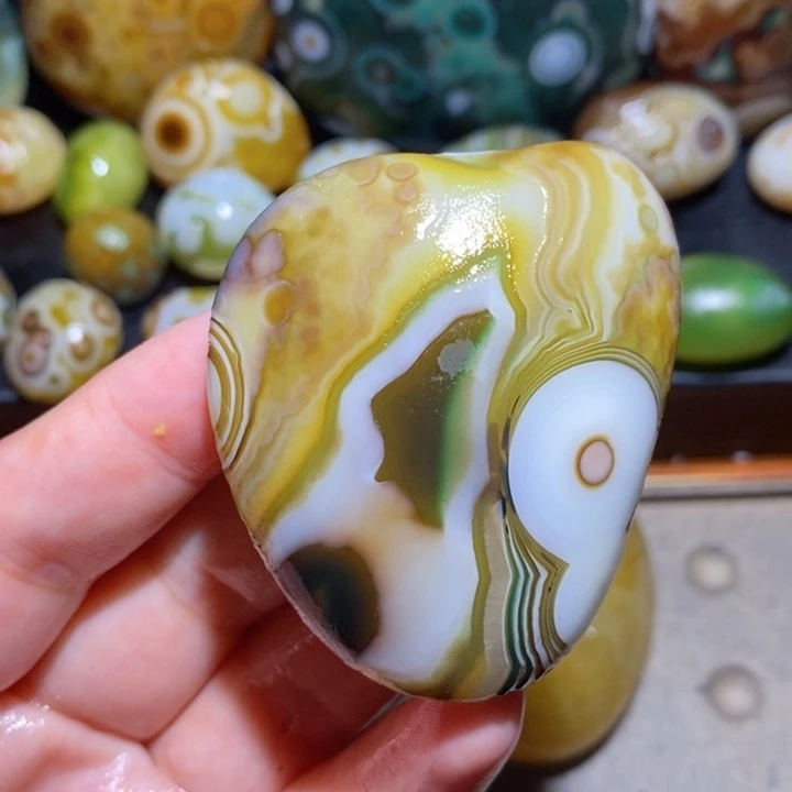 未镶嵌玛瑙/玉髓珠宝半成品23