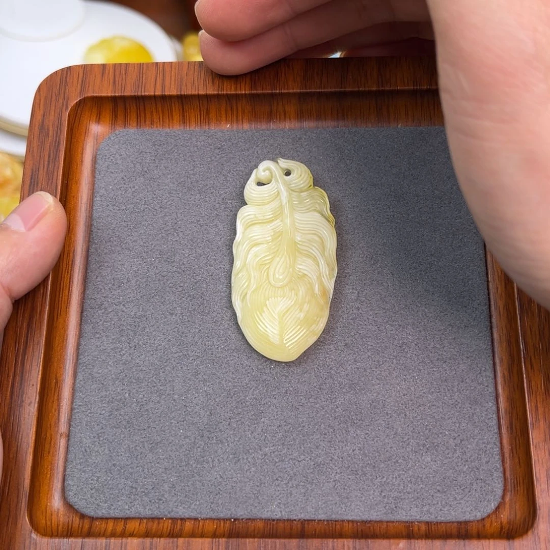 琥珀手链未镶嵌蜜蜡羽毛