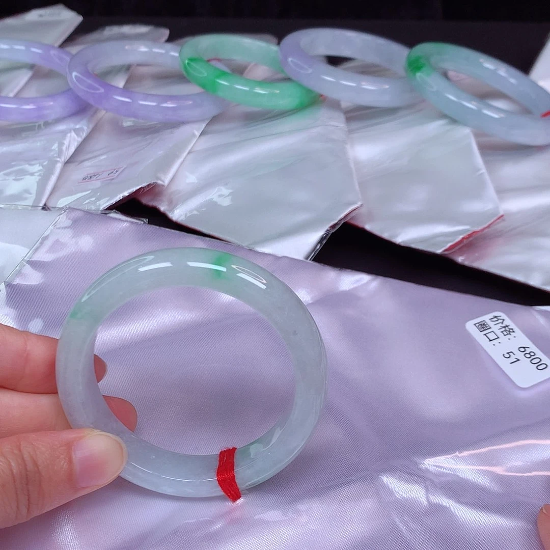 翡翠手镯未镶嵌翡翠手镯52