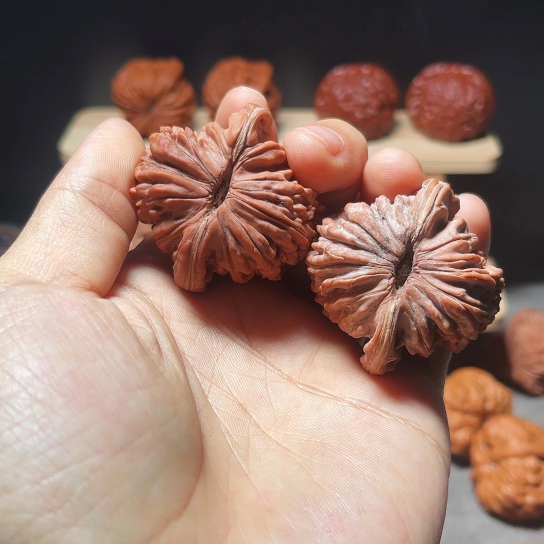 志***者文玩核桃把件四座楼