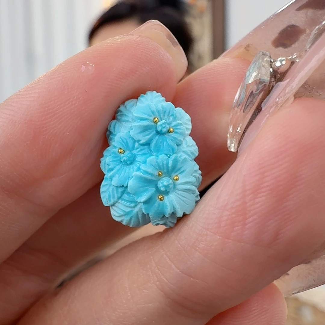 绿松石未镶嵌珠宝奇石